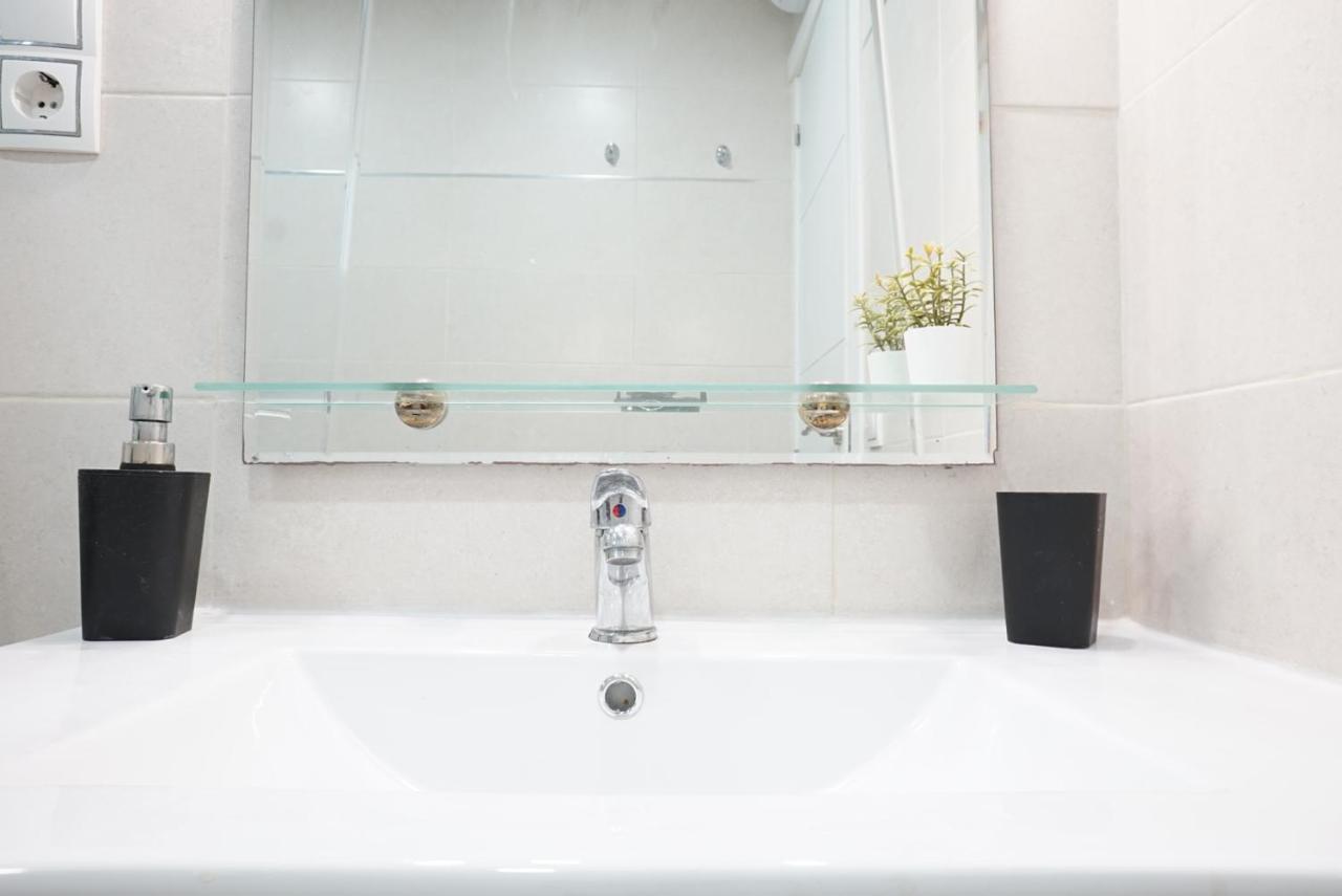 Ferienwohnung Centrico Y Amplio En Málaga Exterior foto